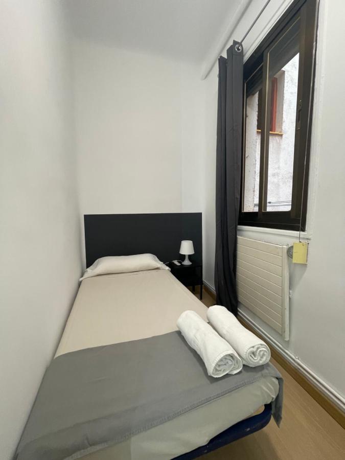 Toledo Habitaciones Madrid Bagian luar foto